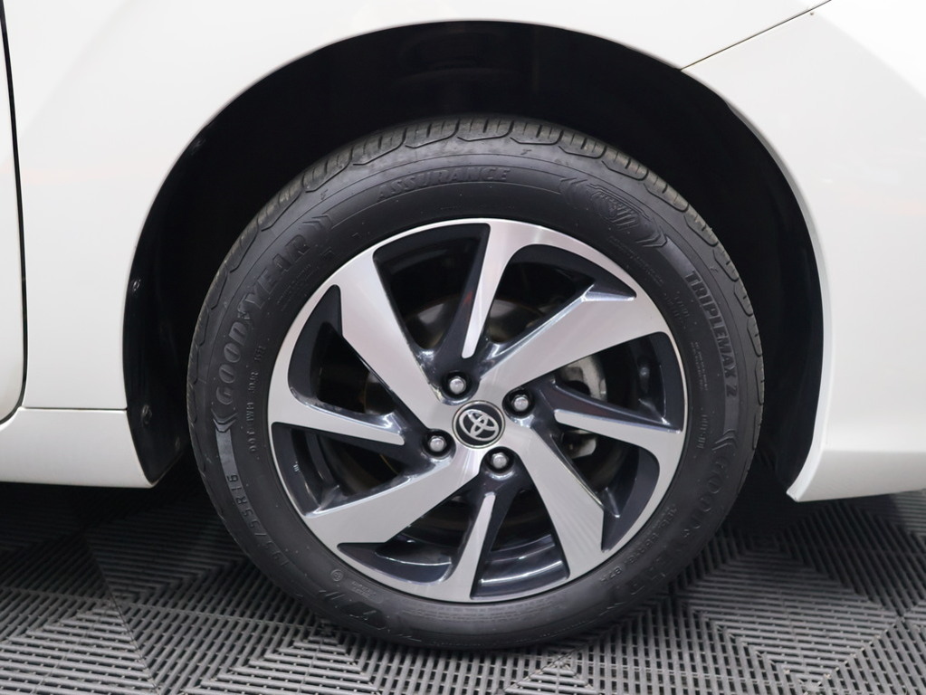 2023 Toyota Starlet 1.5L Xs 4AT — image 13