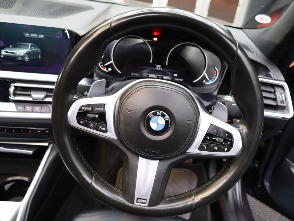 2019 BMW 3 Series 330i M SPORT LAUNCH EDITION A/T (G20) — image 11