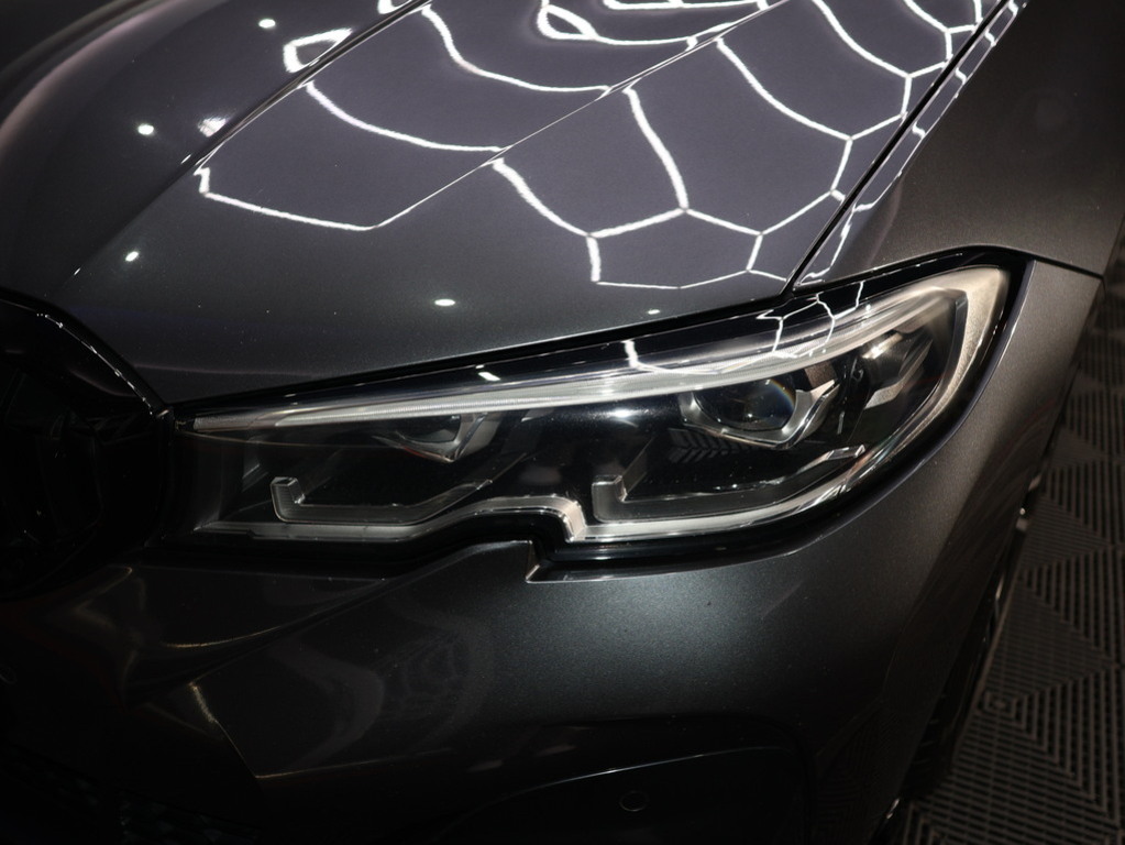 2019 BMW 3 Series 330i M SPORT LAUNCH EDITION A/T (G20) — image 12