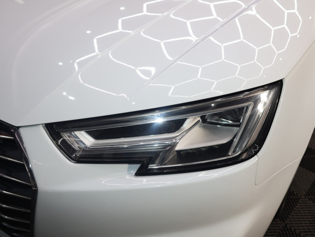 2018 Audi A4 1.4T FSI SPORT STRONIC (B9) (35 TFSI) — image 12