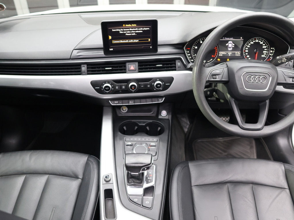 2017 Audi A4 2.0 TDI STRONIC — image 9