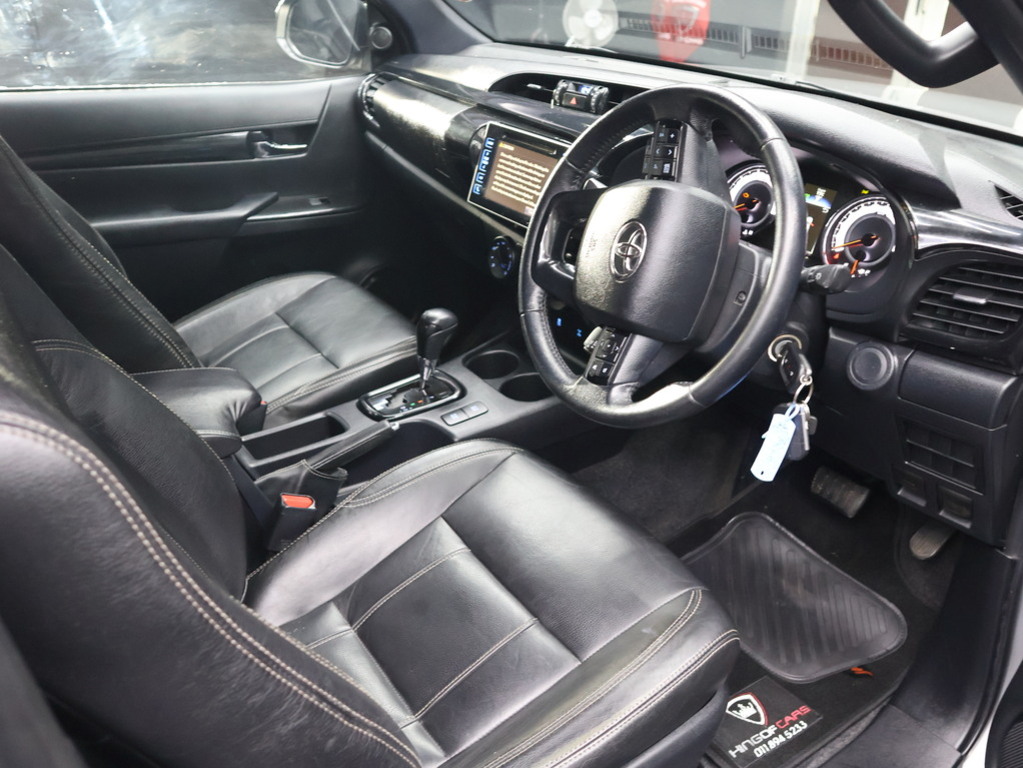 2019 Toyota Hilux Xtra Cab 2.8GD-6 Xtra cab 4x4 Raider auto — image 10