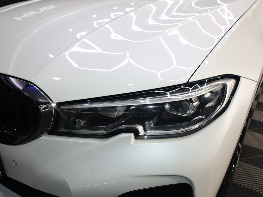 2019 BMW 3 Series 330i M SPORT LAUNCH EDITION A/T (G20) — image 12