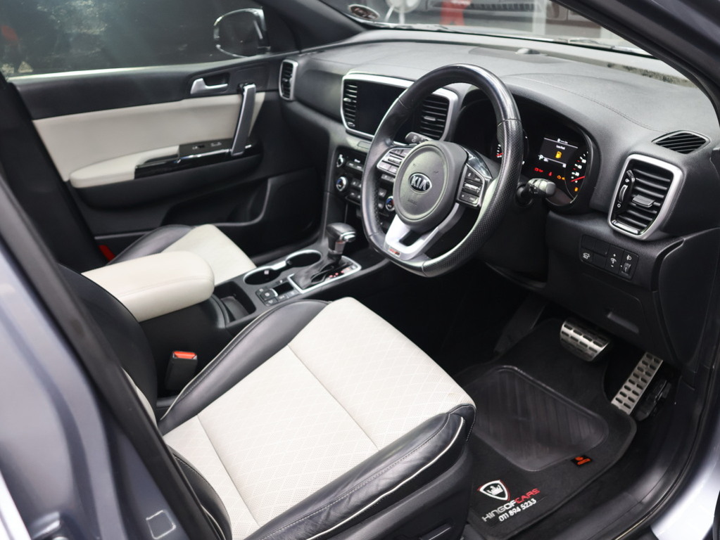 2022 Kia Sportage 1.6T GT Line AWD DCT — image 10