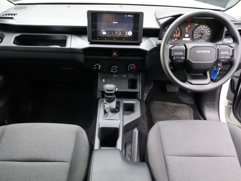2026 Toyota Hilux Double Cab 2.8 GD-6 RB SRX 6AT — image 9