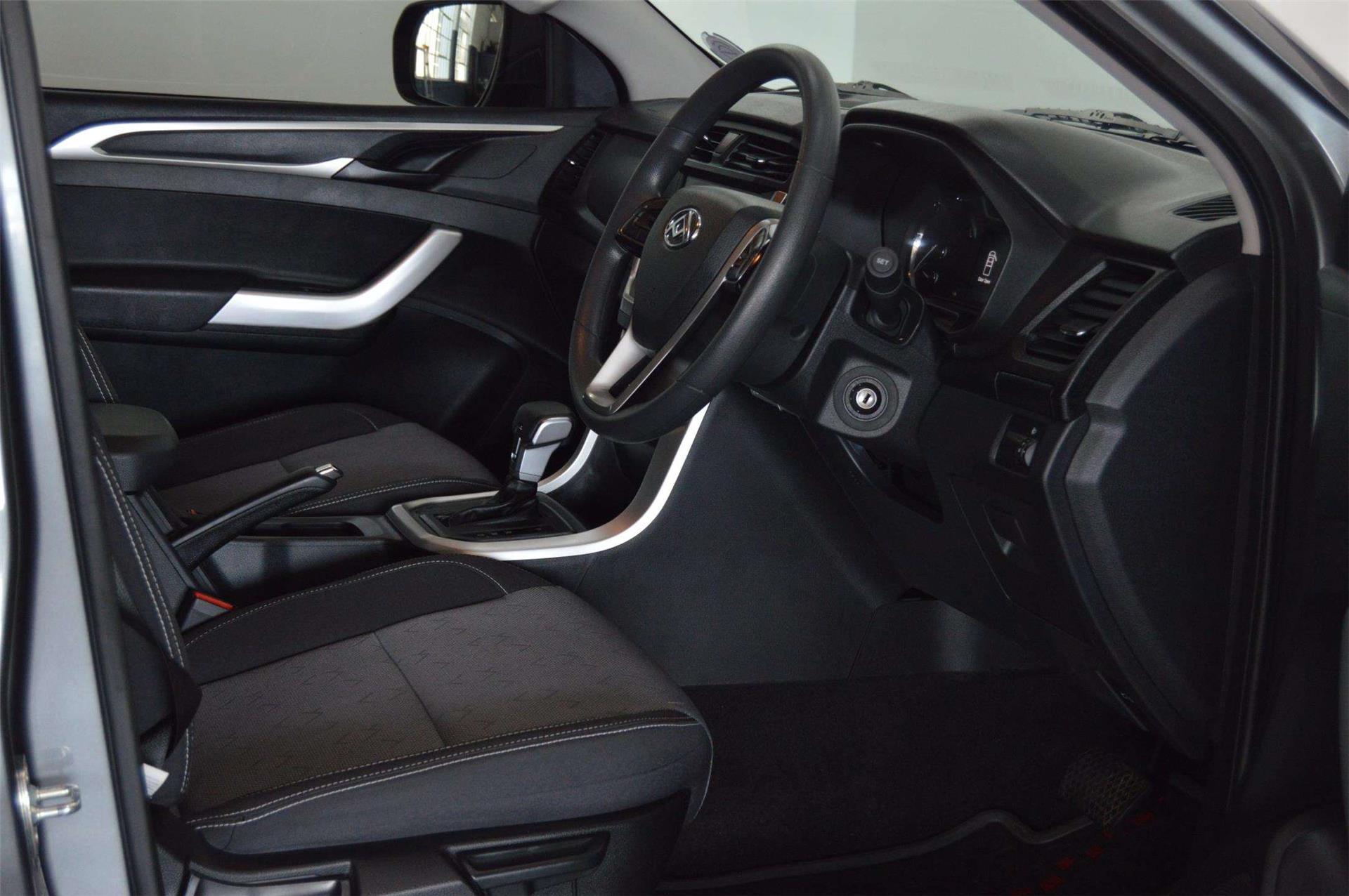 Used car gallery