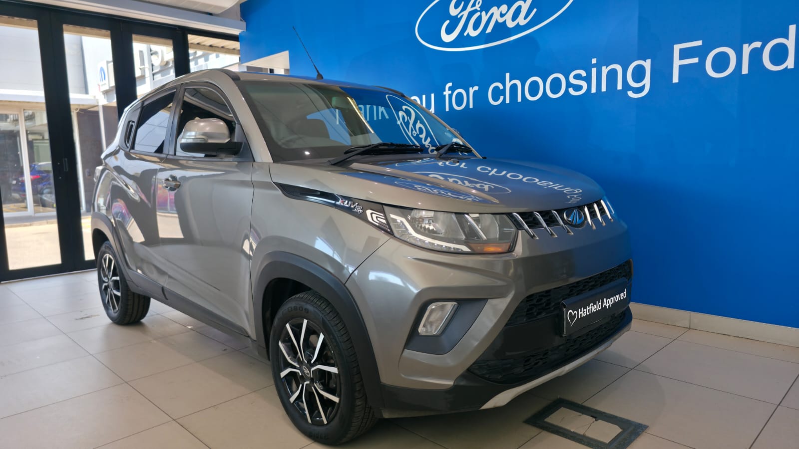 2019 Mahindra KUV100