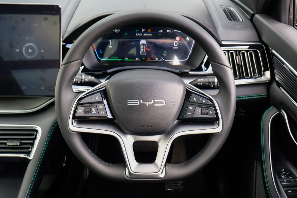 2026 BYD Sealion 6 DM-i